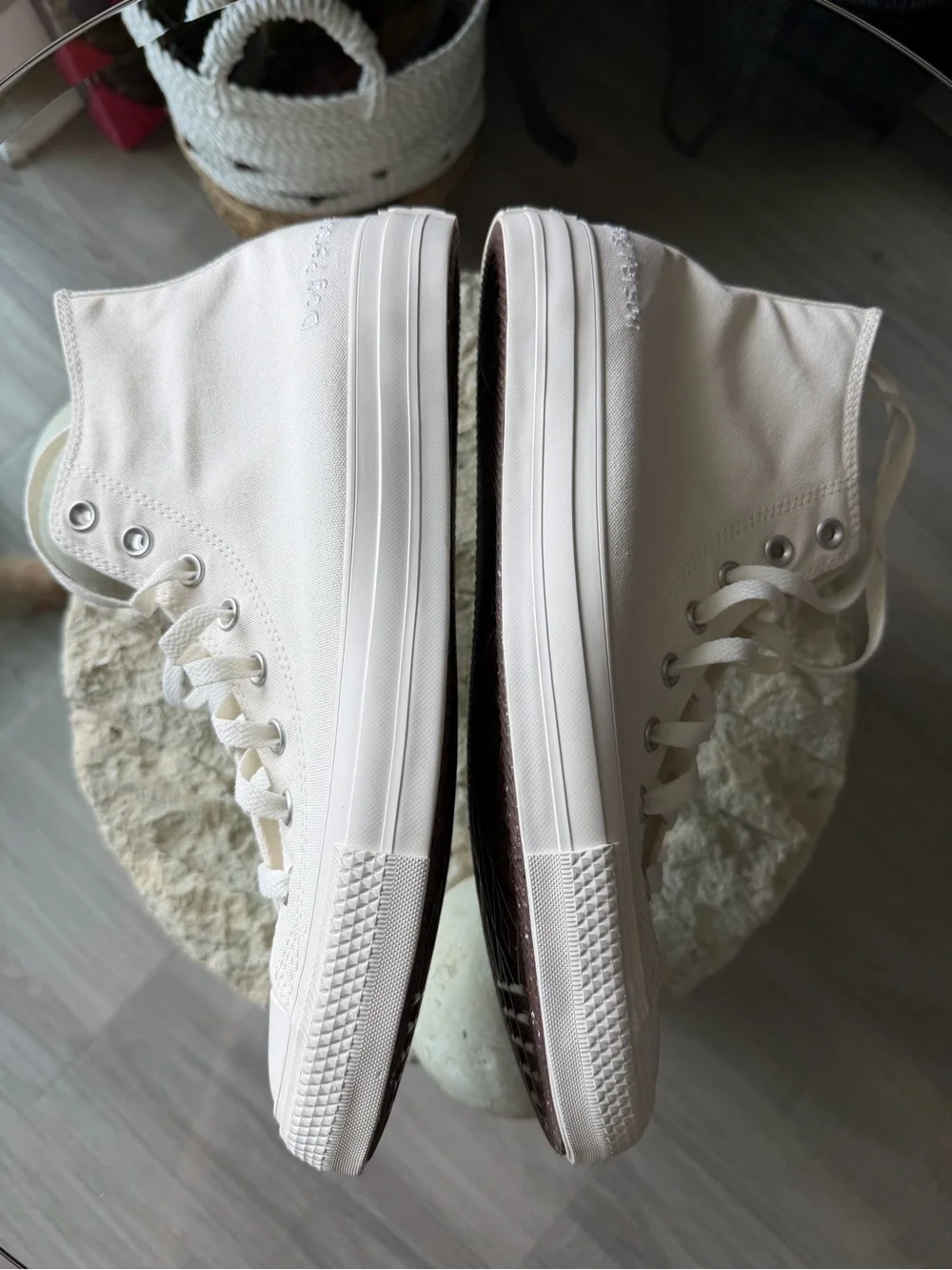 Converse By You Chuck Taylor High Top Dog Person Unisex Sneakers NWOT M11.5W13.5 - Picture 15 of 16